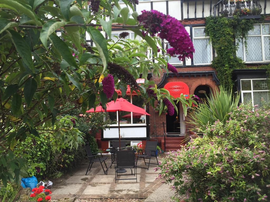 Bed and Breakfast The Fairmile Lytham St Annes Exteriér fotografie